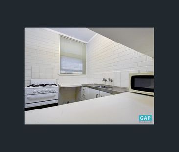 Great Location - Photo 3