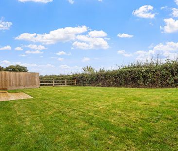 4 bedroom house to rent - Photo 2