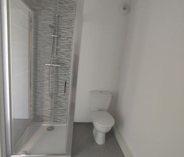 Location Appartement 1 pièce 18m² NIMES 30000 - Photo 3