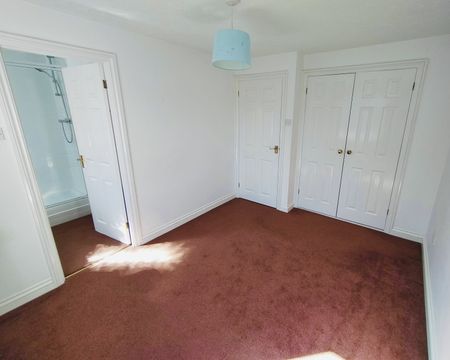 Dobree Park, Wellington, Rockwell Green - Photo 3