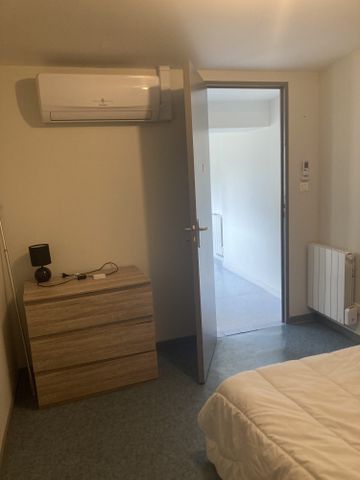 Location Appartement 3 pièces 55m² LIBOURNE 33500 - Photo 3