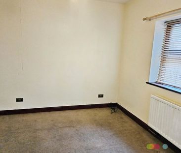 Woodleigh Hall Mews, Rawdon, LEEDS - Photo 1