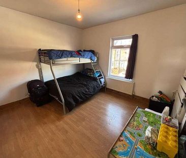Shaftesbury Road, Reading, RG30 - Photo 2