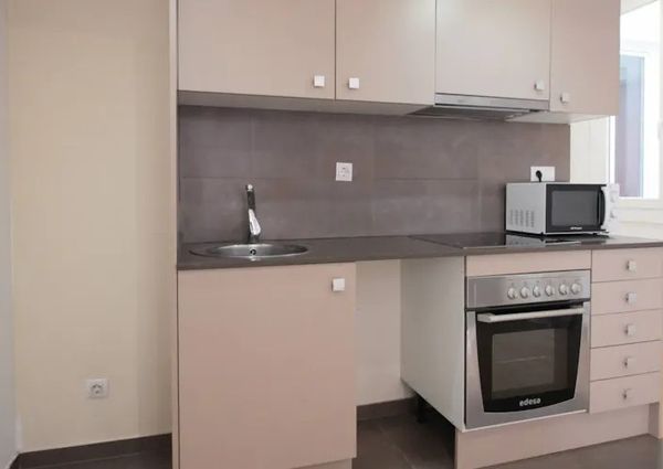 Carrer de Sant Màrius, Barcelona, Catalonia 08022