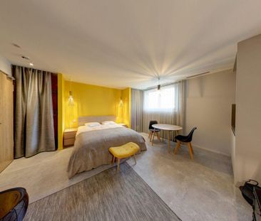 RÉSIDENCE MEUBLÉE DE STANDING "PETITE COUR" STUDIOS AVEC SERVICES H... - Foto 2