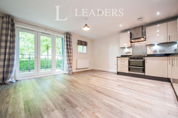 1 bedroom flat to rent - Photo 1