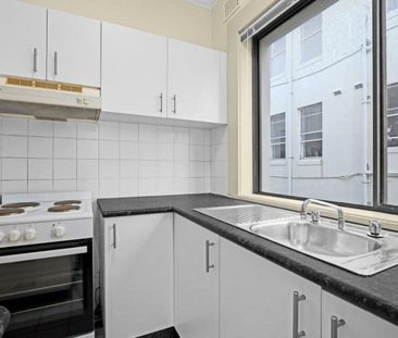 13/240 Campbell Parade, Bondi Beach NSW 2026 - Apartment For Rent |... - Photo 3