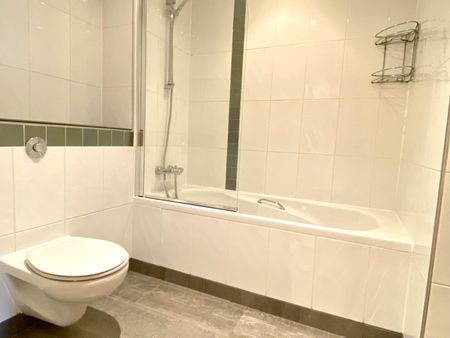 Melia House, Green Quarter, Manchester, M4 - Photo 3