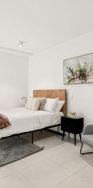 FURNISHED STUDIO APARTMENTS - RENT INCLUDES WATER,GAS,ELECTRICITY AND INTERNET! - Photo 1