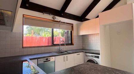 Very nice home in a quiet location - Photo 4