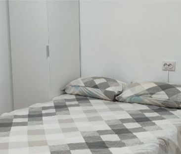 Piso de alquiler en Calle Juan de Ledesma, 4, El Cerro - Photo 4