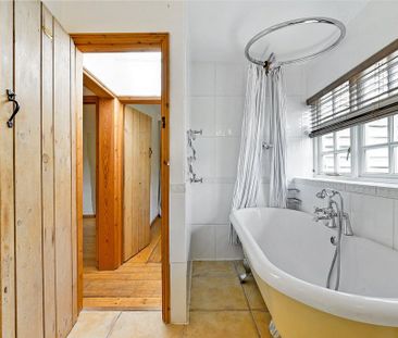 3 bedroom terraced house to rent - Photo 6