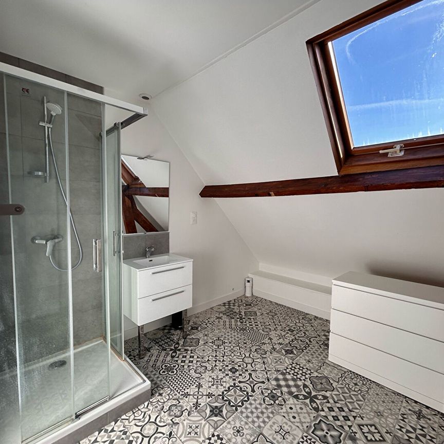 Location maison 8 pièces, 16.00m², Brest - Photo 1