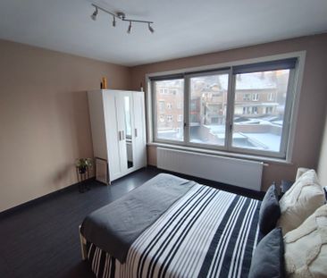 Eén slaapkamer appartement in het centrum van Aalst. - Photo 5