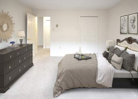 Oxford Park Towers - Photo 5