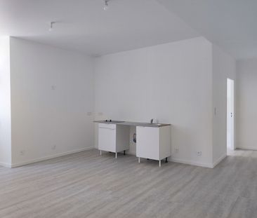 Appartement Kerlaz 2 pièces 55.01 m2 - Photo 2