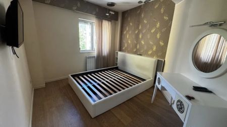 3 camere, decomandat, 90 mp, de inchiriat apartament in zona Precista, Pub Chaplin, Cod 162343 - Fotografie 5