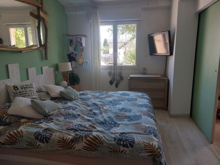 Location Maison 5 pièces 169m² MARIGNANE 13700 - Photo 5