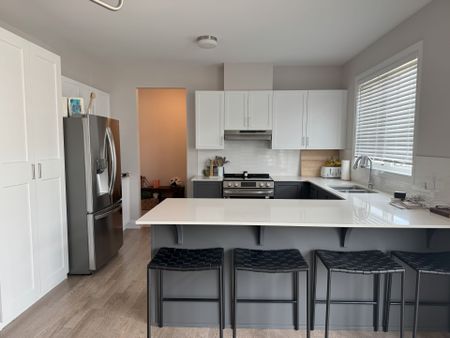 For Lease - 757 Eminence Street, Barrhaven, Ontario - Photo 5