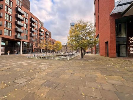 2 bedroom apartment to rent - Photo 5