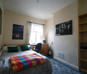 3 bedroom terraced house to rent - Photo 5
