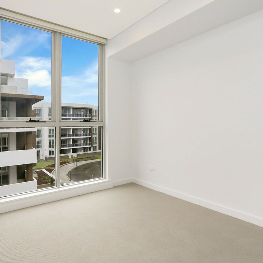 BRAND NEW APARTMENT - FREE ELECTRICITY, GAS AND INTERNET FOR 12 MONTHS! - Photo 1