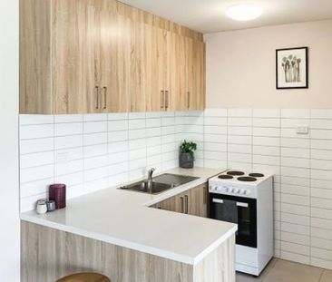 10/113 Devonshire Road, Sunshine VIC 3020 - Photo 2