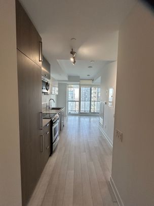 For Lease - 290 Adelaide Street Unit# 3902, Toronto, Ontario - Photo 1