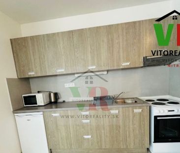 2-izbový byt na prenájom na širokej ulici s parkovaním na dvore - Photo 5