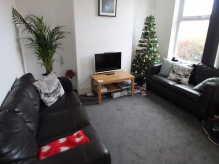 3 bedroom house to rent - Photo 2