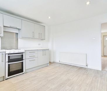 2 bedroom property to rent - Photo 4