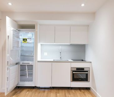 3195 Van Horne - Photo 6