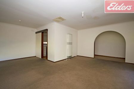 Ticks All the Boxes! - Photo 2