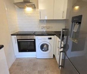 Studio to rent - Photo 6