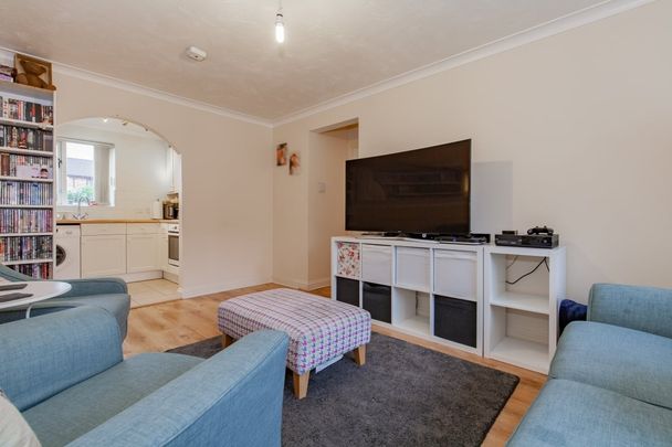 Heron Drive, Bicester - Photo 1