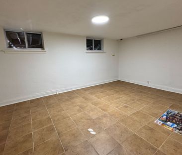 For Lease - 451 Whitmore Avenue, Toronto, Ontario - Photo 4