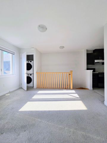 For Lease - 9 Waterleaf Road Unit# Coach House, Markham, Ontario - Photo 3