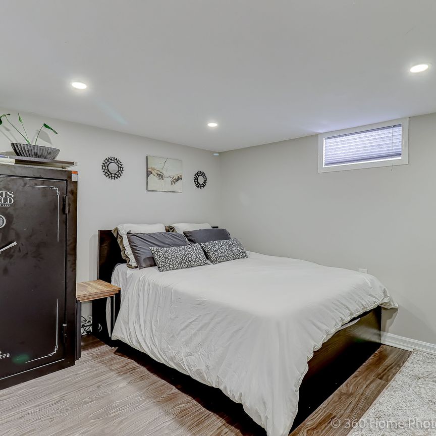 For Lease - 249 Blue Grass Boulevard, Richmond Hill, Ontario - Photo 1