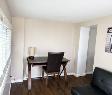 For Lease - 4686 Zimmerman Avenue Unit# Unit 2, Niagara Falls, Ontario - Photo 2