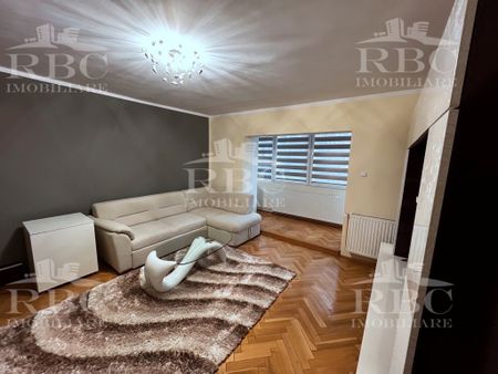 Apartament 3 camere decomandat cu garaj in Zorilor - Fotografie 2