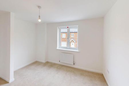 3 bedroom detached house to rent - Photo 5