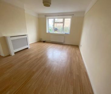 Arundel Road, Peterborough - Photo 1