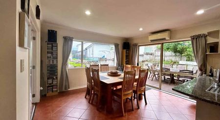 Valley School Zoned: Immaculate Haven With Out... - Photo 3