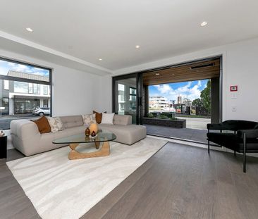 Grey Lynn, G01/393 Great North Road - Photo 2