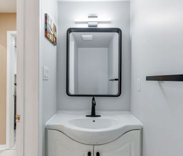 For Lease - 14 Galveston Crescent, Brampton, Ontario - Photo 5