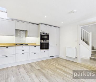 3 bedroom end of terrace house to rent - Photo 3