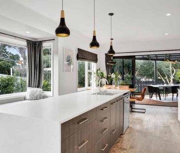 Stylish central city lifestyle - Photo 3