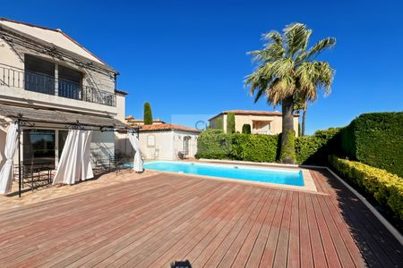 NICE OUEST ST ANTOINE DE GINESTIERE SUPERBE VILLA AVEC PISCINE - Photo 2