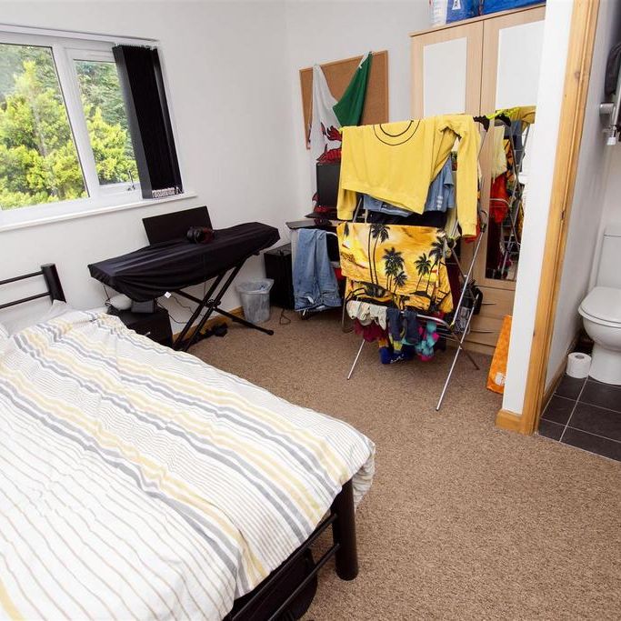 5 bedroom house to rent - Photo 1