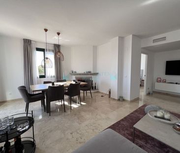 Penthouse for rent in Elviria, Marbella East - Photo 5